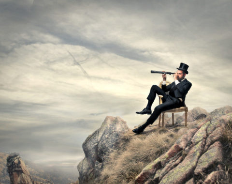 discovering-nature-with-binoculars_102671-5543.jpg